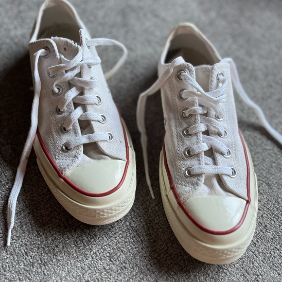 Classic Converse Chuck Taylor’s - Picture 4 of 4